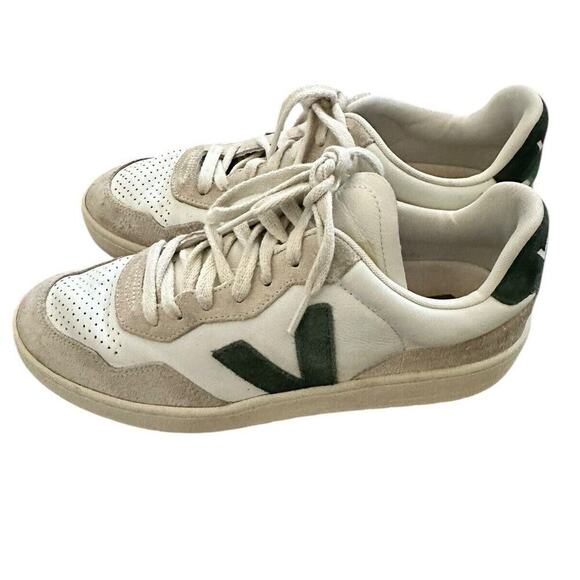 VEJA V-90 leather and suede sneakers - White (Green V Logo) Size 8
